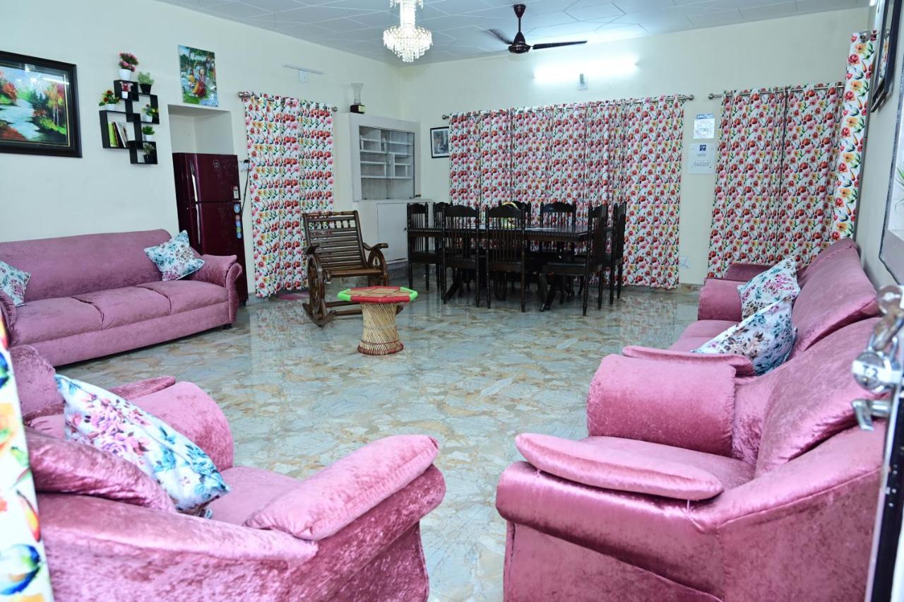 Dhairya'S Villa Home Away From Home Джаму Екстериор снимка